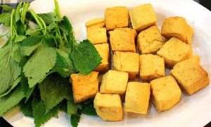 ăn nhiều đậu phụ tăng nguy cơ mắc bệnh gút Đậu phụ rán